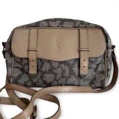 希少 イヴサンローラン YSL ジラフ柄 ショルダーバッグ PVC レザー 総柄