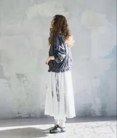 2026年最新】ネストローブ ブラウスの人気アイテム - メルカリ