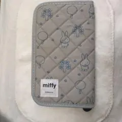 miffy キルティングカードケース グレー