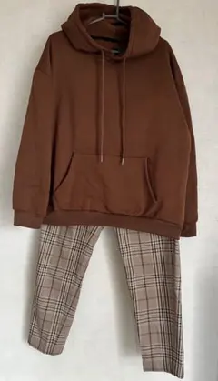 チェックパンツ M ブラウン フード付きスウェットXL 2枚セット