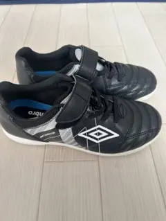 アンブロ　トレーニングシューズ　21cm