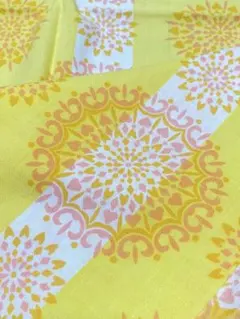 綿生地 イエロー ピンク 約横85×縦105㎝