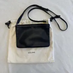 石田ゆり子はまじ愛用CELINE トリオ ショルダーバッグ ブラック - メルカリ