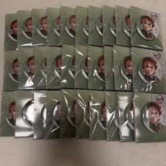 竈門炭治郎 無限城編 飾れる缶バッジ 30点