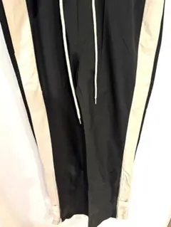 Item thumbnail for item e13a03b5-204d-4b95-a43b-2232af882229