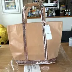 新品　ヴァネッサブリューノ　レザートートバックのサムネイル