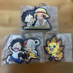 ワンピース　ラバーチャーム　3種類　ルフィ　シャンクス ウタ　サニーくん