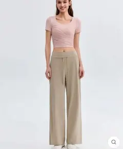 yomoment ヨガパンツ ワイドパンツ ベージュM 新品のサムネイル