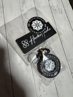 88Hachi Hachiキーホルダーステッカーセット