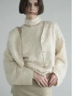 CLANE FEATHER RIBBON NOSLEEVE TOPS 新品未使用 中古・古着通販】CLANE (クラネ) FEATHER RIBBON NOSLEEVE TOPS