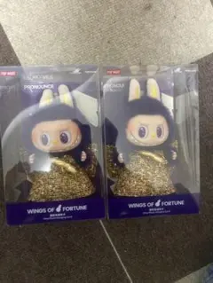 ポップマート フィギュリン LABUBU × PRONOUNC