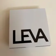 新品未開封　LEVA フェースパウダーUVのサムネイル