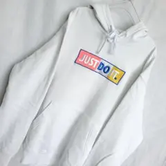 NIKEナイキ ジャストドゥ　ワンポイント フーディ スウェットパーカーカラフル