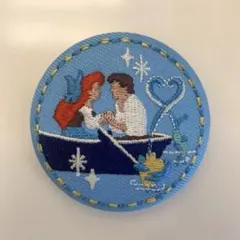 Disney Characters 刺繍缶バッジ ビスケット リトル・マーメイド