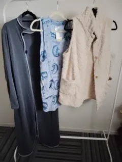 ミッキー柄ノースリーブベストと着るロングガウンセット