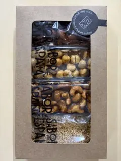スペイン菓子 Sabor España ナッツとゴマのボックスのサムネイル