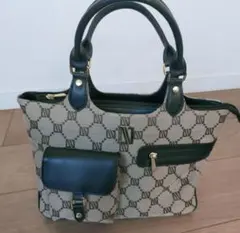 DIANA VALENTINOダイアナバレンチノ　トートバッグ