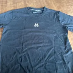 Under Armour ブラック Tシャツ Lサイズ