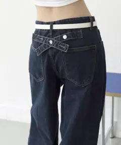 バックボタンポイントワイドデニム　une mansion