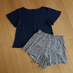 ユニクロ ルームウェア パジャマ 寝間着 半袖 半ズボン ネイビー 紺色のサムネイル