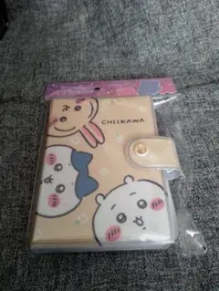 カミオジャパン　ちいかわ　シールバインダー