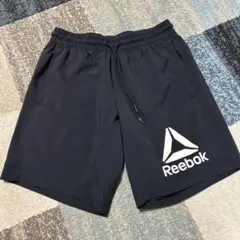 Reebok ブラック ショートパンツ M