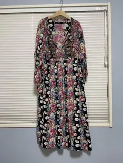 another edition 花柄　刺繍　長袖ワンピース　古着