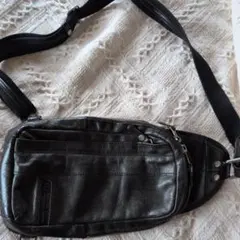 ラム皮☆本革2WAY ブラック レザー ショルダー ⭐︎表面に白浮きあり 