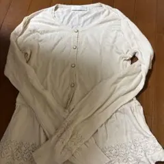 Feroux 長袖 カーディガン アイボリーのサムネイル