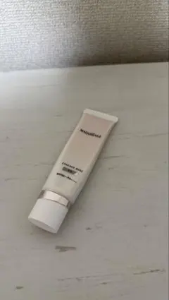 マキアージュ エッセンスベース EX ピュアアイボリー