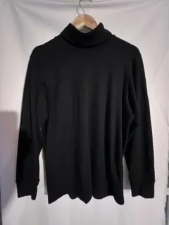 ユニクロ　ヒートテック超極暖　黒　M タートルネック ウルトラウォーム