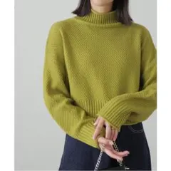 ★タグカット新品未使用★定価5995円4種混鹿の子ショート丈タートルネックニット