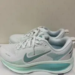 Nike ZoomX インヴィンシブル ラン 3 ウィメンズ 24cm