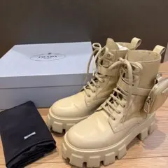 PRADA プラダ モノリス ポーチ付 コンバットブーツ　アイボリー　25.5