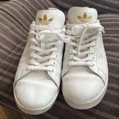adidas Stan Smith ホワイト ゴールドロゴ