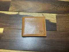 IL BISONTE 二つ折り財布 本革