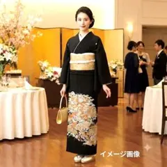 11日〜15日発送不可【単衣夏着物】バラ飛び柄小紋夏着物絽×紋紗 黒 正絹着物 単衣夏着物】バラ飛び柄小紋夏着物絽×紋紗 黒 正絹着物 - メルカリ