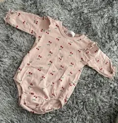 チェリー柄ロンパース