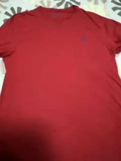 赤いTシャツのサムネイル