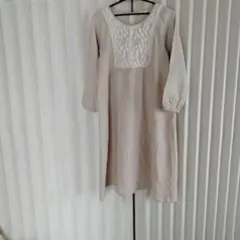 麻100%サマンサモスモスワンピース レース刺繍