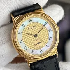 新品電池】CELINE D2903-3 スモセコ シェル文字盤 ローマン - メルカリ