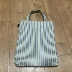 Item thumbnail for item 613411bf-ec78-4be5-80c1-de7df9c7f98b