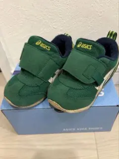 ASICS ベビーシューズ 緑色 マジックテープ　15センチ