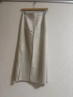 ZARA スウェード風スリット入りタイトスカート