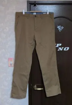 GAP ベージュ チノパン