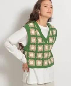 【美品】 ニコアンド 刺繍クロシェ風ベスト
