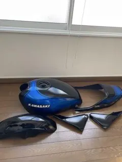 KAWASAKI ゼファー400 純正外装