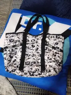 美品 LeSportsac ミッキーマウス トートバッグのサムネイル