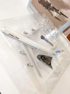航空機・ヘリコプター Herpa Wings Pan Am Boeing 747-100 1:200 Herpa Wings Pan Am Boeing 747-100 1:200 - メルカリ