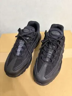NIKE AIRMAX95 ESSENTIAL